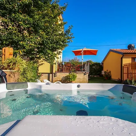 Holiday home Agata Dajla