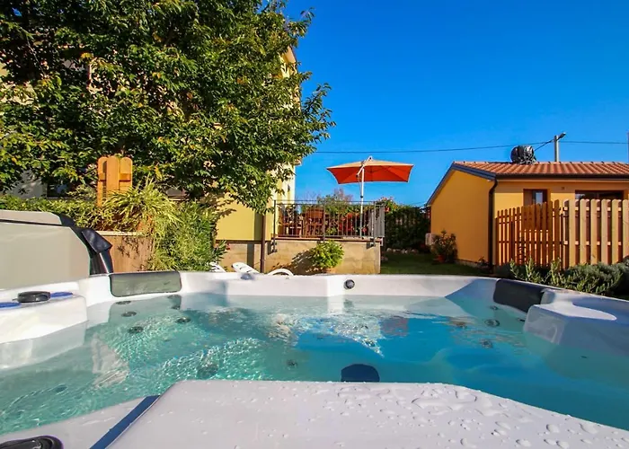 Dom wakacyjny Agata Dajla